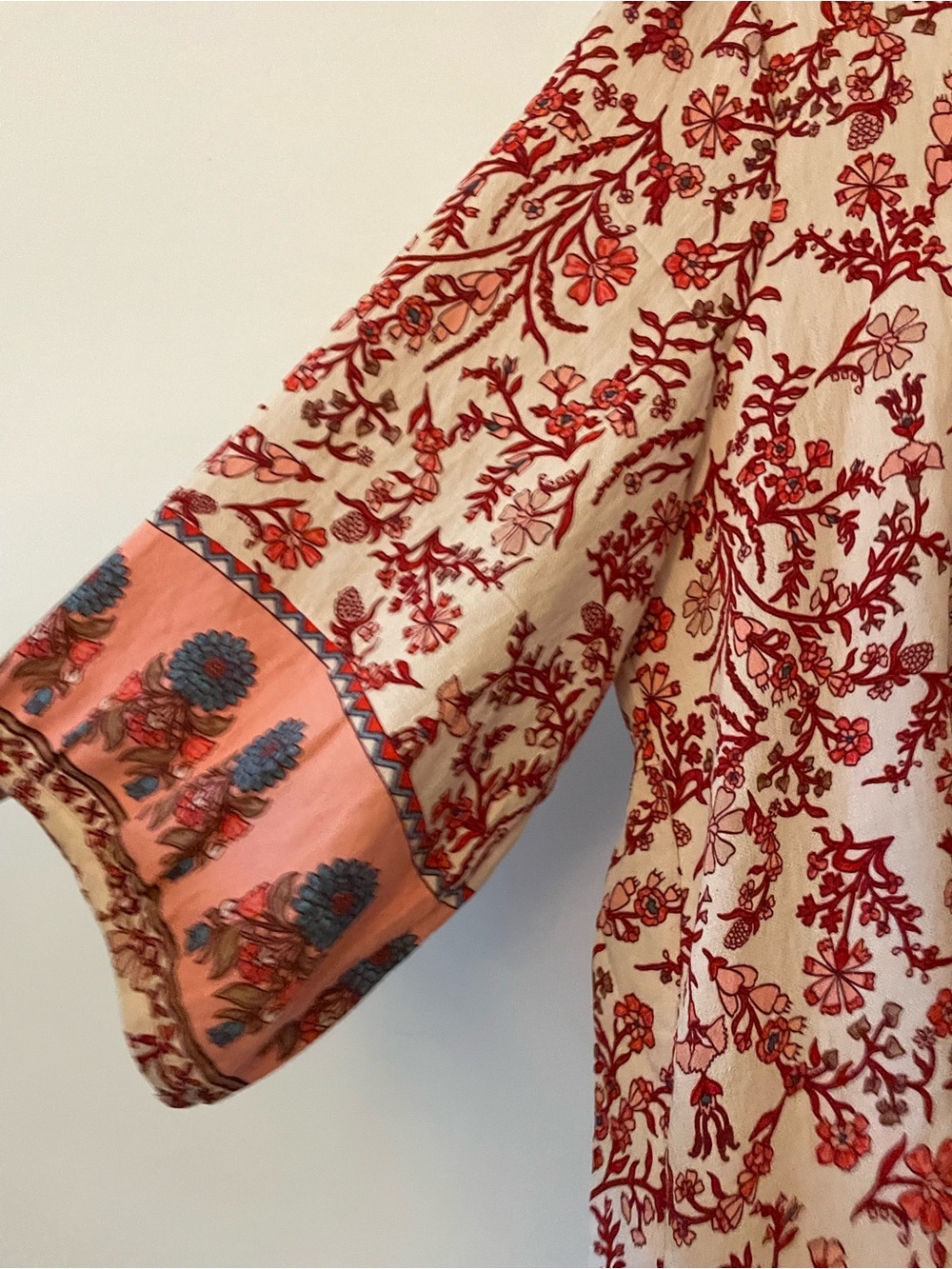 Vavilli boho Floral Peasant Blouse in Pink and Cream Tassels - Picture 2 of 6